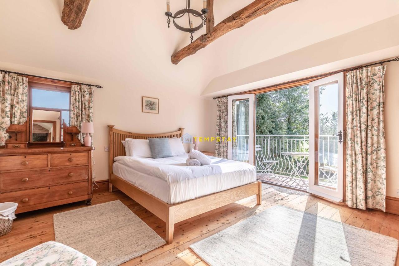 Chestnut Cottage - Stunning Countryside Views! Parking, 4 Bed, 3 Bathrooms White Waltham Экстерьер фото